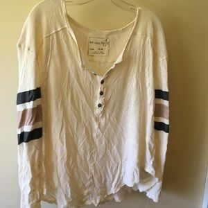 Long sleeve free people top!